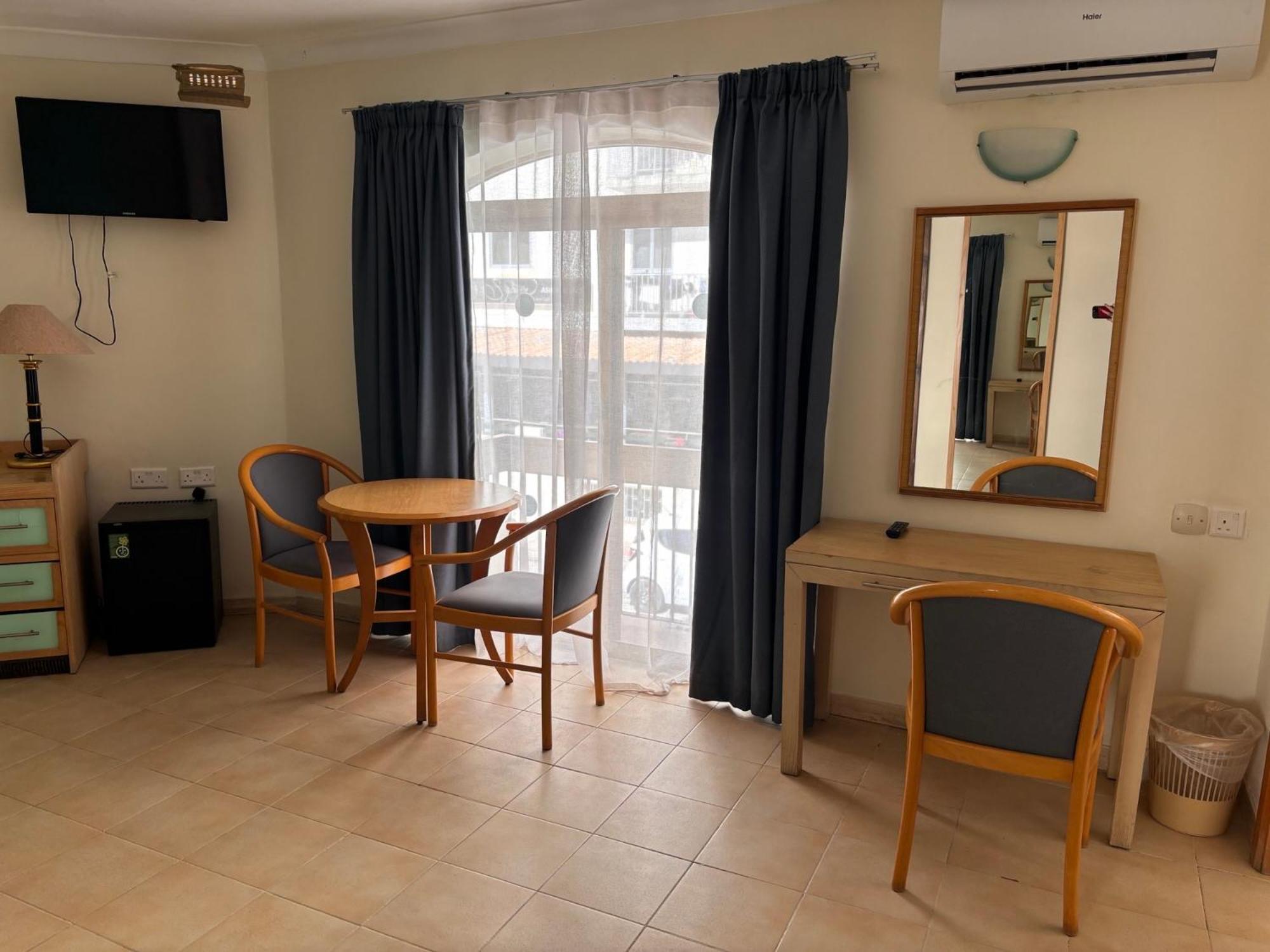 The San Anton Apartmanhotel San Pawl il-Baħar