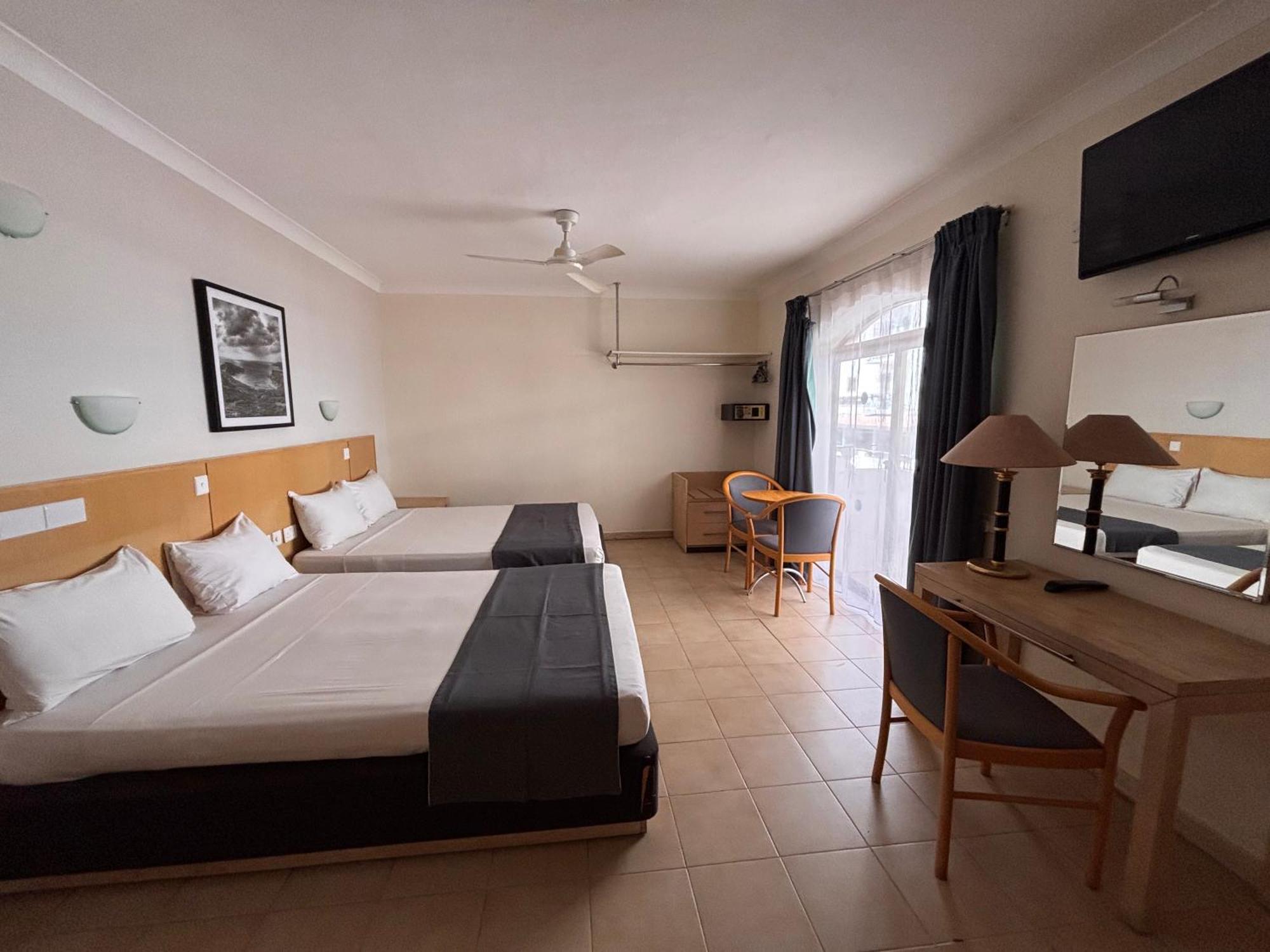 Apartmanhotel The San Anton 3*