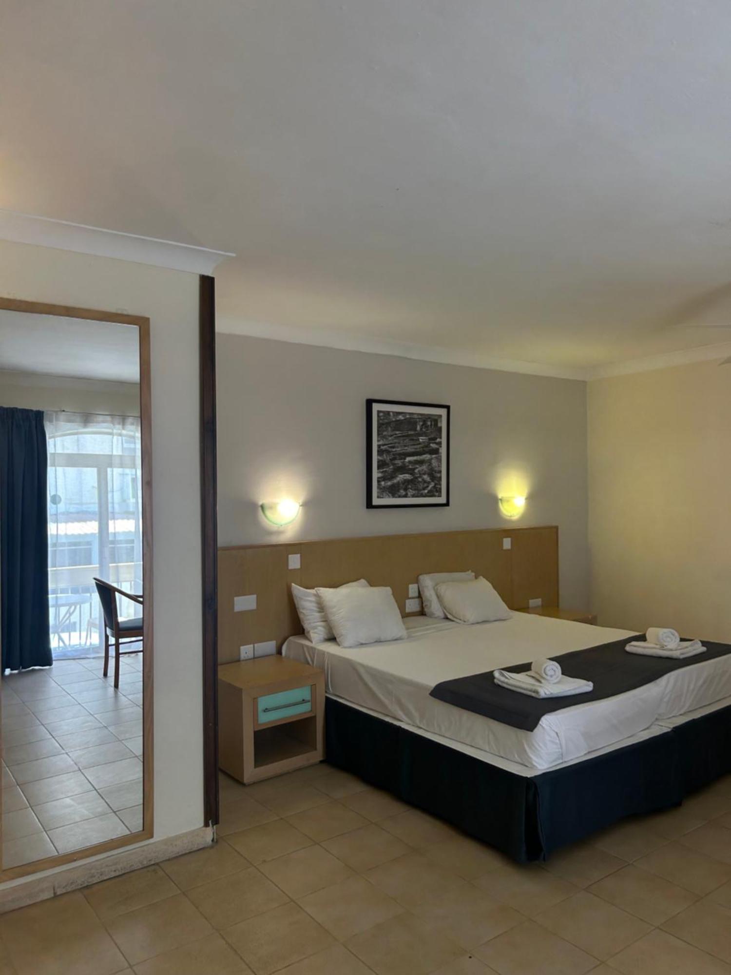 The San Anton 3*